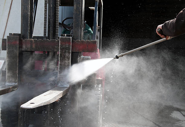 Best Roof Pressure Washing  in Bloomfield, NY