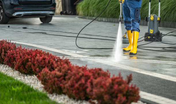 Best Garage Pressure Washing  in Bloomfield, NY